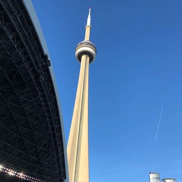 Meet your Posher, Chris - Picture 1 of 1